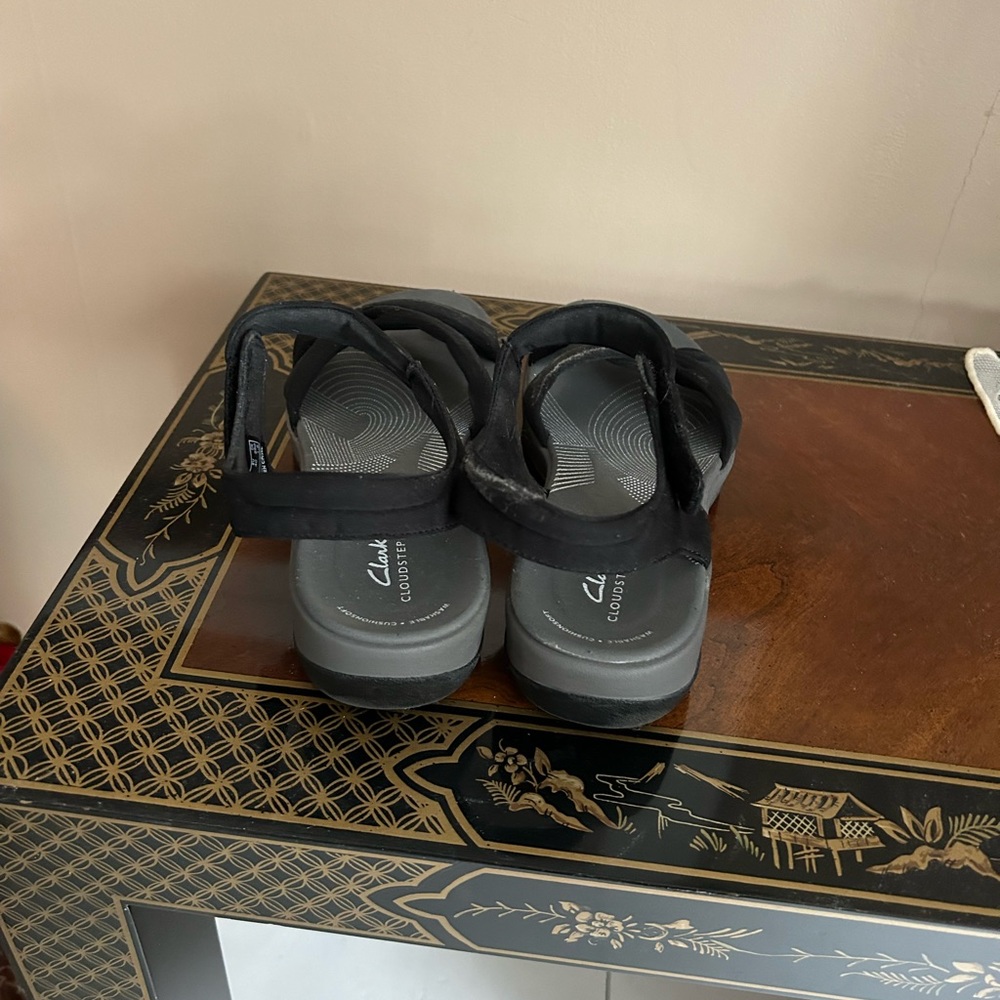 Clarks cloud steppers size 8 1/2